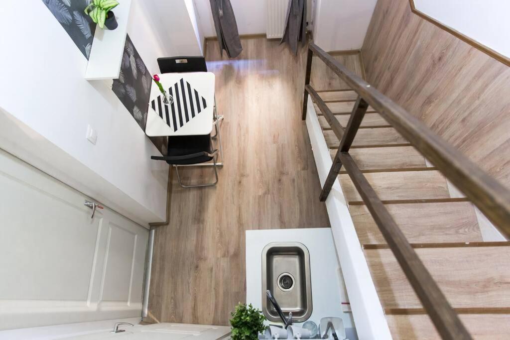 Central Budget Lofts Apartamento Budapeste Exterior foto