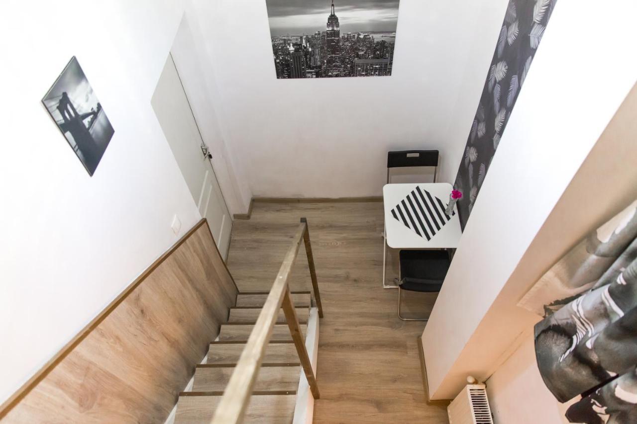 Central Budget Lofts Apartamento Budapeste Exterior foto