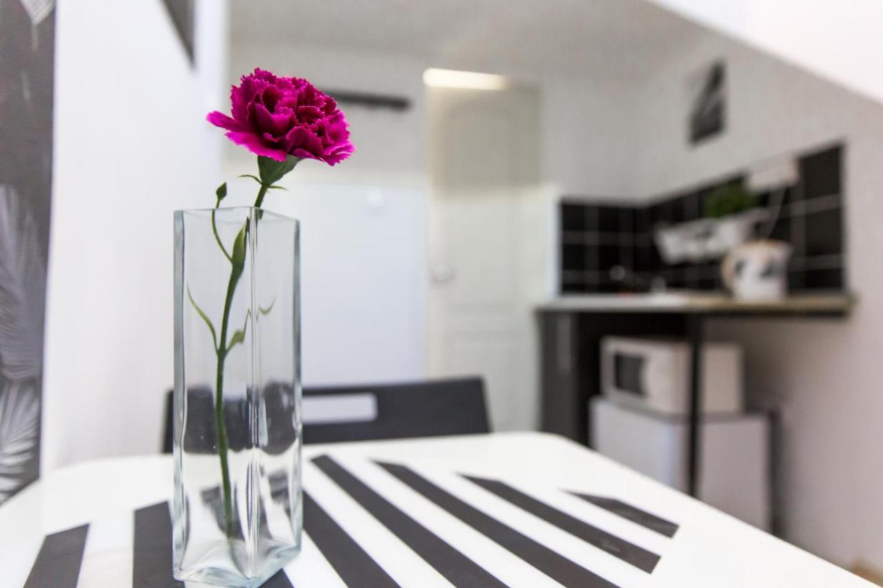 Central Budget Lofts Apartamento Budapeste Exterior foto