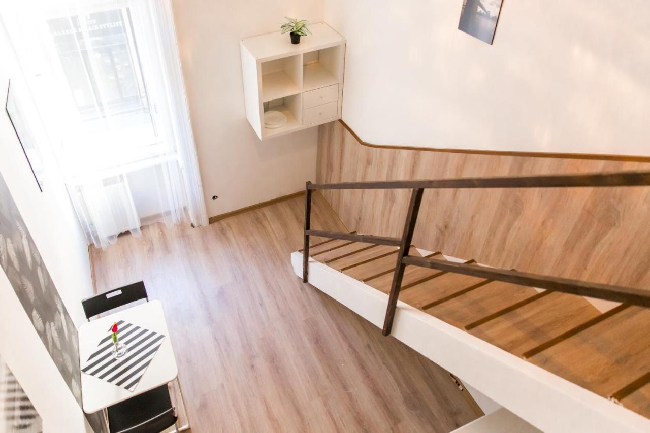 Central Budget Lofts Apartamento Budapeste Exterior foto